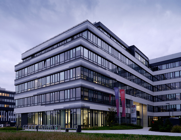 Menarini Pharma – Corporate Website & SEO for Pharma Group — Menarini Pharma Austria impression 4